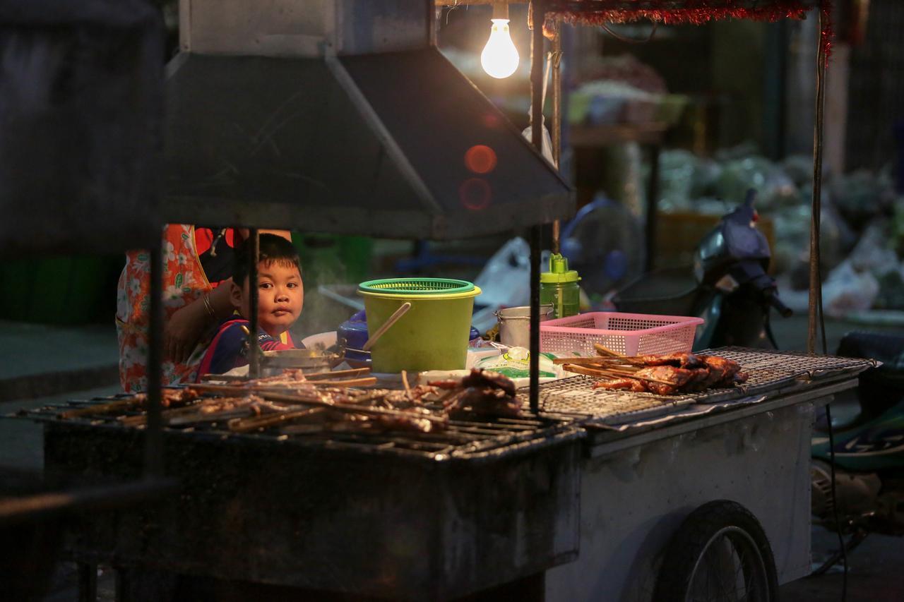 โรงแรมนางรอง Dış mekan fotoğraf