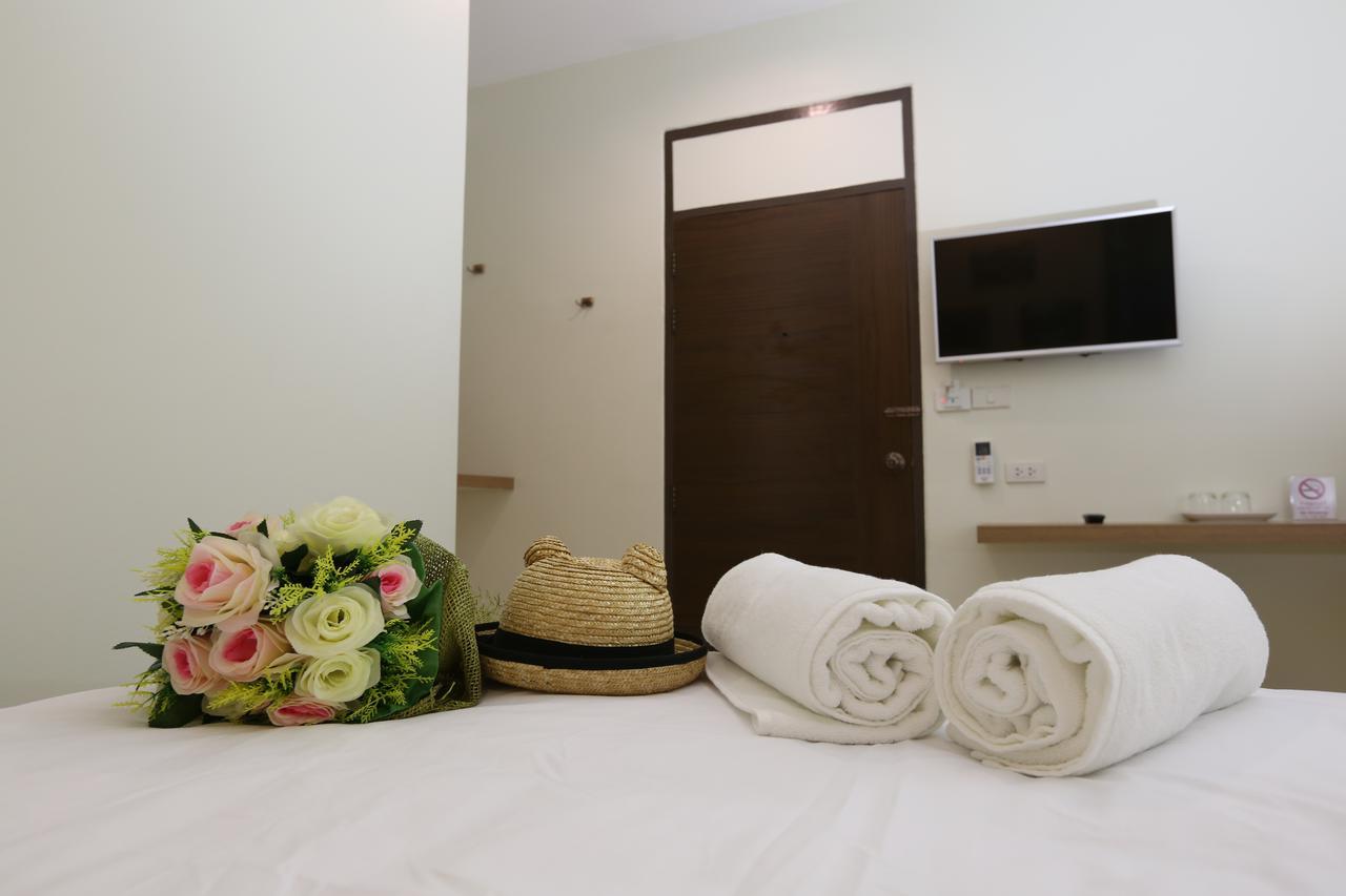 โรงแรมนางรอง Dış mekan fotoğraf